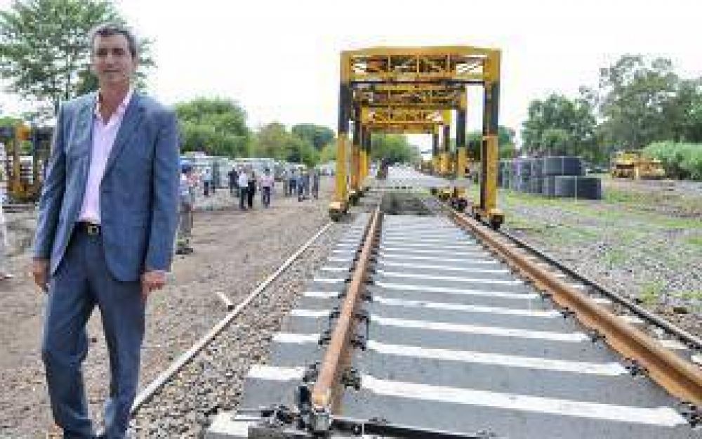 En Maschwitz, Randazzo anunci� tren 0km para ramal Buenos Aires-Rosario
