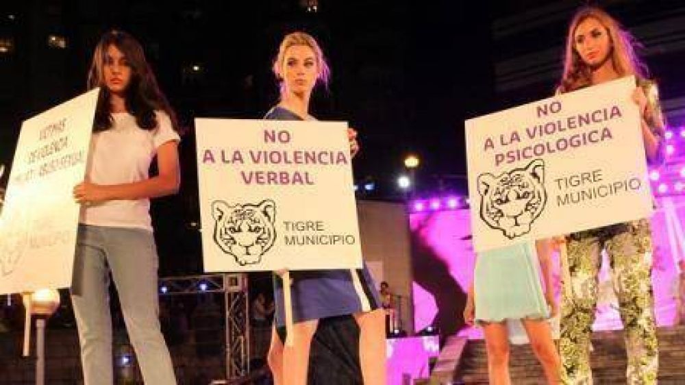 Tigre concientiz� sobre la Violencia de G�nero en el Mar del Plata Moda Show