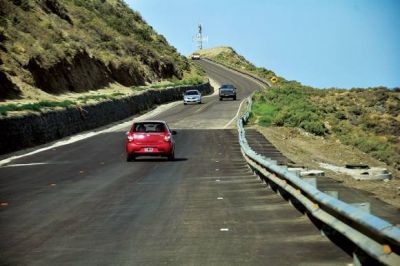 Vialidad Provincial realizar� un estudio profundo de suelos para mejorar el estado del Camino Per�n