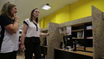 La Ciudad lanz� la primera oficina hecha con materiales reciclables