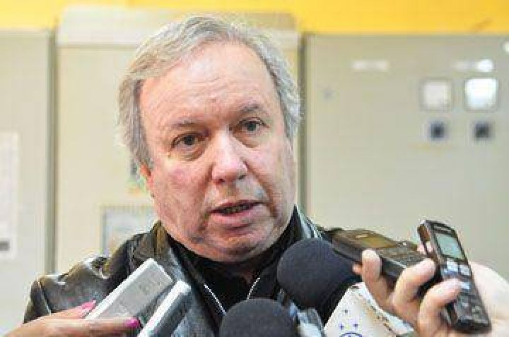 Peralta se reuni� con Carambia en Las Heras
