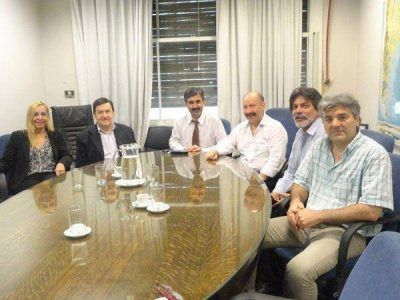 Inza se reuni� con Mayoral para analizar avances en el convenio firmado con Miner�a de Naci�n