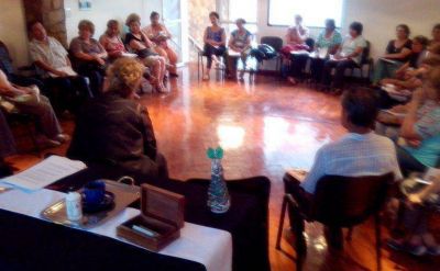 Se desarrolla con �xito el programa �Abuelas y abuelos Lectores y Cuentacuentos�