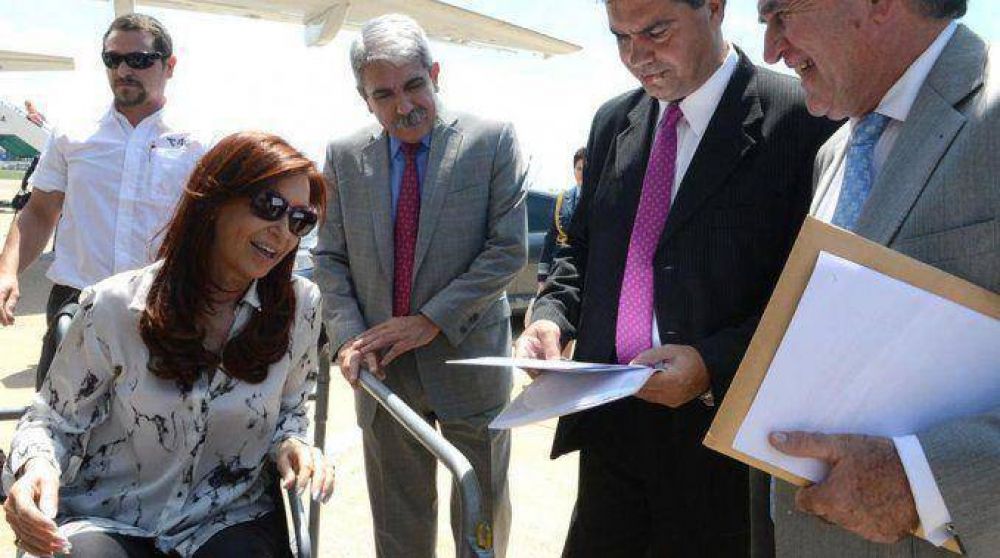 Cristina recibe a Alak, An�bal F. y Dom�nguez en Olivos