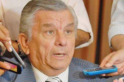 El intendente Infante mostr� su fastidio por la situaci�n que vivieron los usuarios