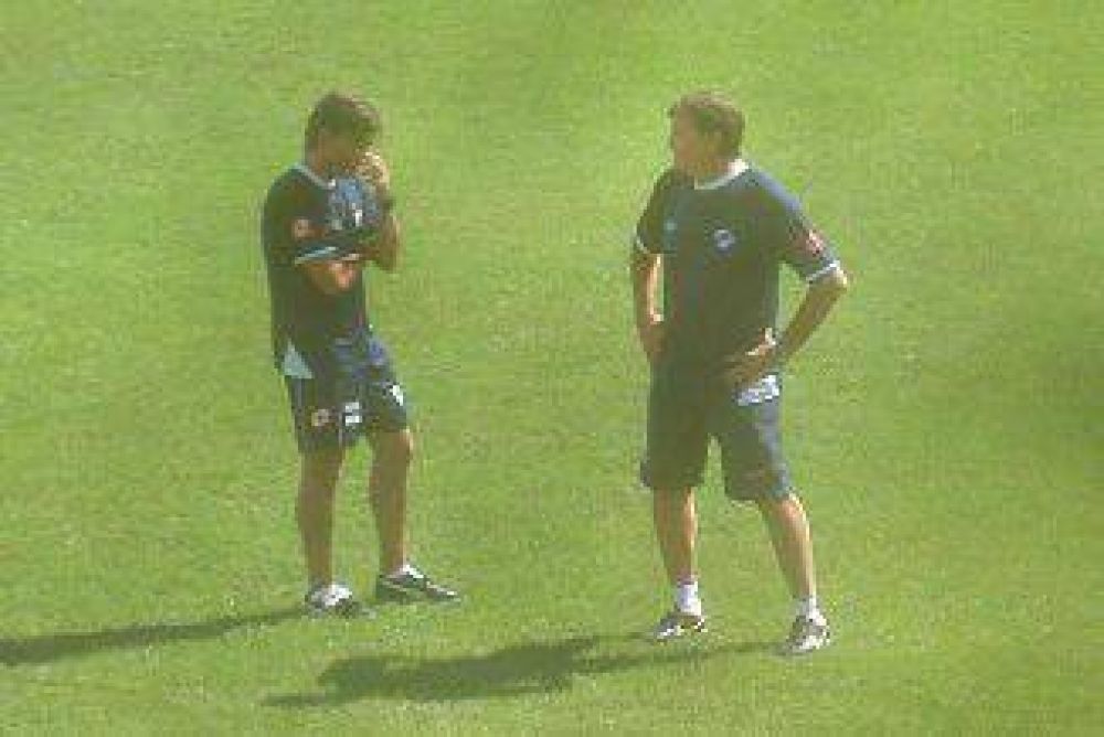 Comenz� la era Falcioni con veintid�s jugadores y tareas f�sicas