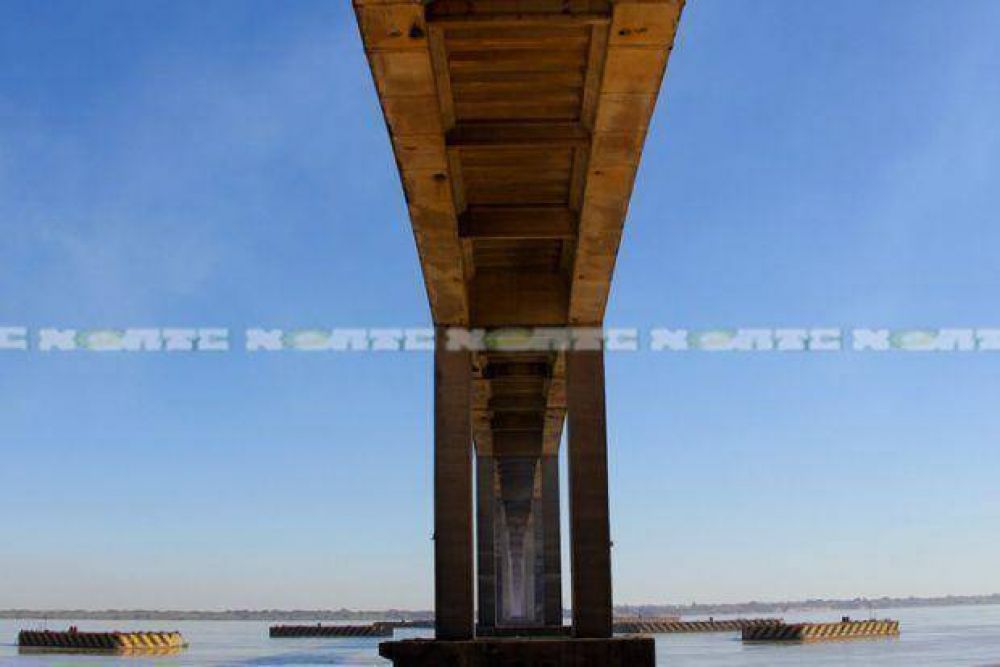 Puente Chaco - Corrientes: disponen los equipos m�s pesados y es inminente el inicio de la obra de defensas