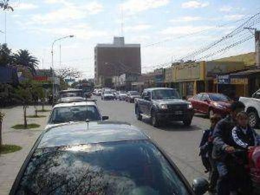 Senz Pea: Ediles de la UCR desmintieron que frenan el proyecto de estacionamiento medido