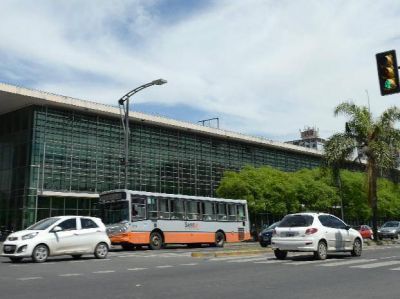 Asesinaron de un disparo en la cabeza a una mujer en plena v�a p�blica en la zona sur de Rosario
