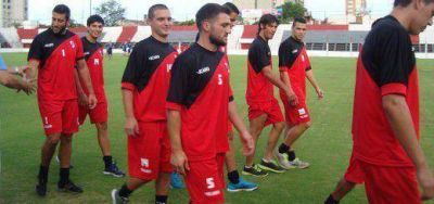 Guaran� arranc� la pretemporada, por ahora sin refuerzos y con seis bajas
