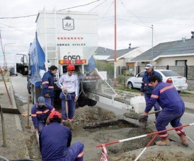Prosiguen las obras de bacheo en distintos puntos de la ciudad