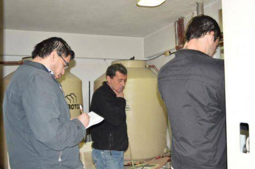 CPE prosigue con el relevamiento edilicio de escuelas junto a Trabajo y profundiza tareas de mantenimiento
