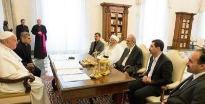El Papa recibi� a una delegaci�n de yizadies expulsados de Irak