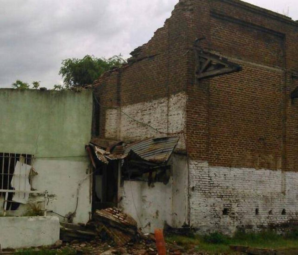 La Municipalidad no piensa en desalojar el predio de Chile al 800