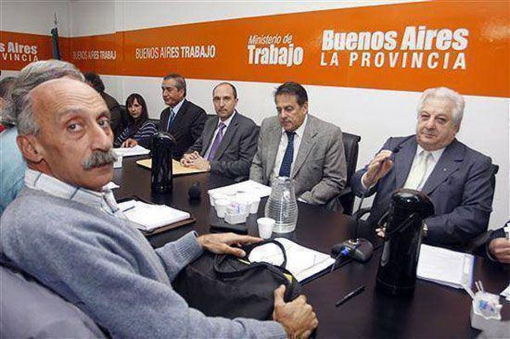 Judiciales rechazaron la oferta salarial presentada por Provincia