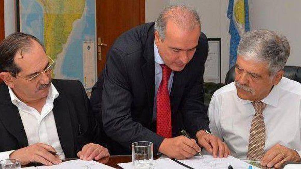 L�pez: �La Presidenta Cristina cuida el bolsillo de la gente y mejora el consumo�