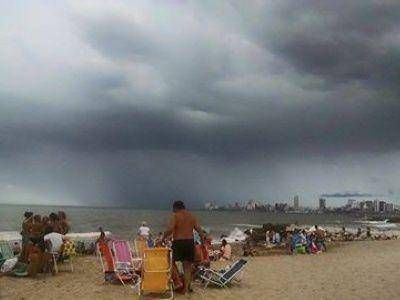 Pulti present� el nuevo sistema de aviso de tormentas fuertes