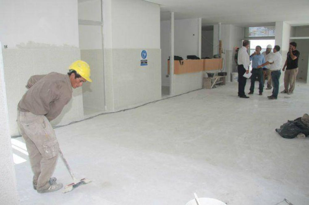 Avanzan las obras de dos nuevos centros de salud en San Jos� y Varadero Sarsotti