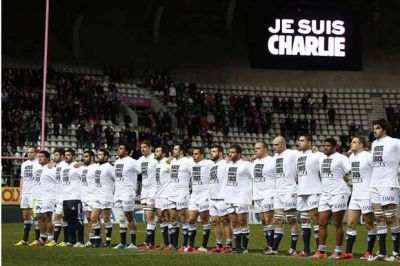 Minuto de silencio y la Marsellesa: el emotivo homenaje del rugby franc�s a las v�ctimas del atentado