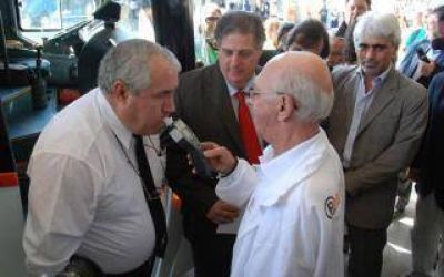 Seguridad Vial: Inspecciones a micros de larga distancia
