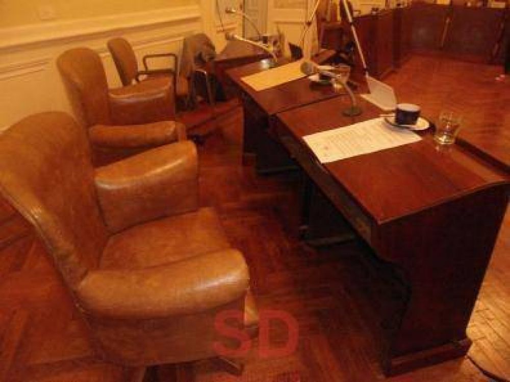 EL MI�RCOLES 14 SE TRATARA EL PRESUPUESTO 2015