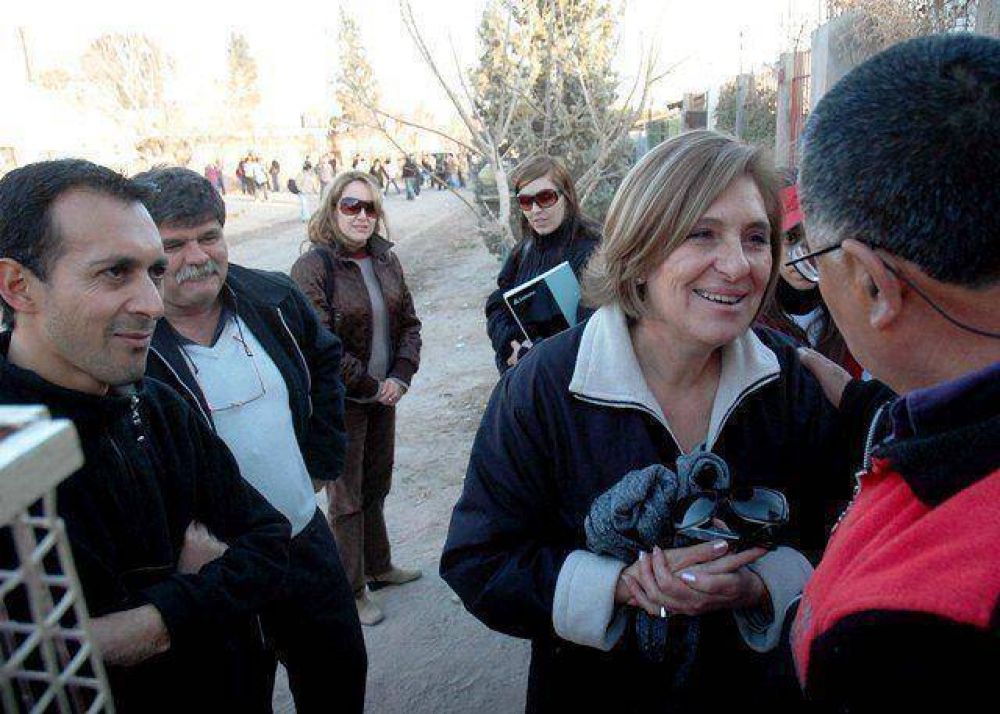 El catecismo oficialista es atacar al MPN