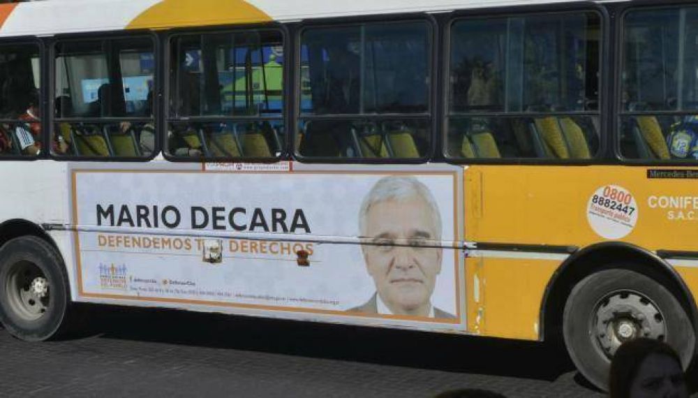 Los precandidatos dicen que usan fondos propios