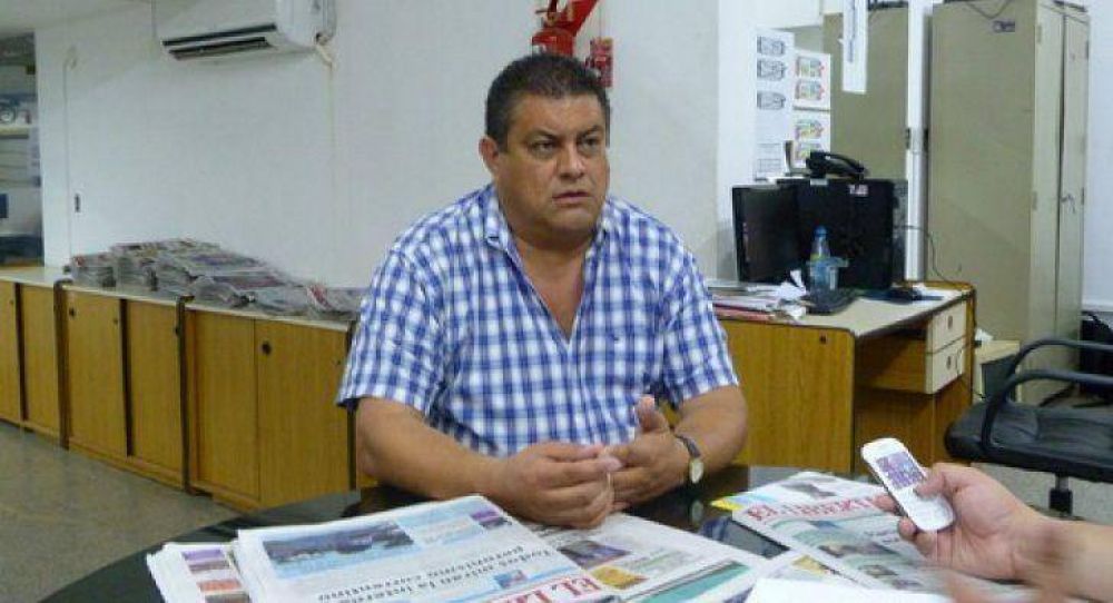 Docentes formalizan pedido de paritarias