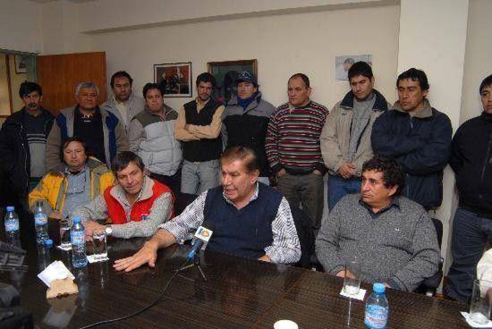 Pereyra: "No voy a negociar la cabeza de ning�n trabajador"  