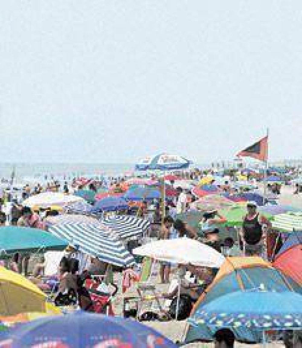 Candidatos entre las olas y el viento