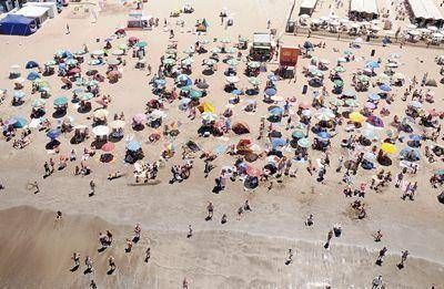 Marplatenses, enamorados de la costa y orgullosos de la ciudad