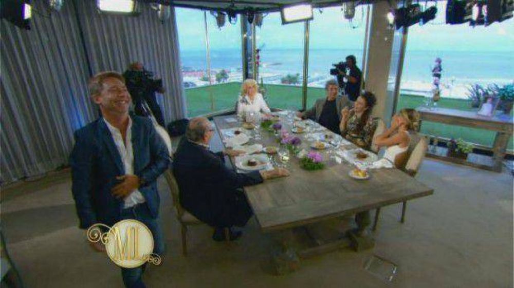 Dar�n y Suar abandonaron la mesa de Mirtha Legrand