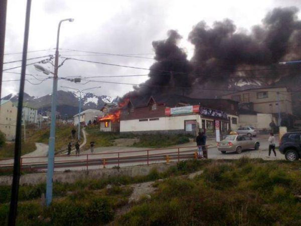 Fallece carbonizada una persona en Ushuaia Destacado
