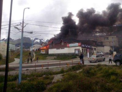 Fallece carbonizada una persona en Ushuaia Destacado