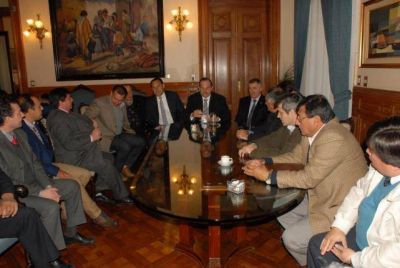 El �Club de los 9�: los municipios m�s endeudados