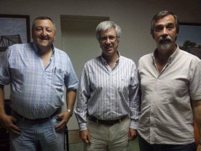 Armend�riz entreg� subsidio a �La T�cnica del Futuro� 