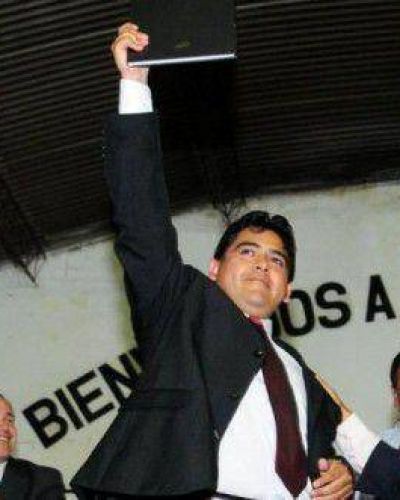 Emilio Guti�rrez fue reelecto en la Federaci�n de Centros Vecinales
