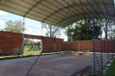 ARBA Social: la Uni�n de Vecinos de Cort�nez recibi� materiales de construcci�n