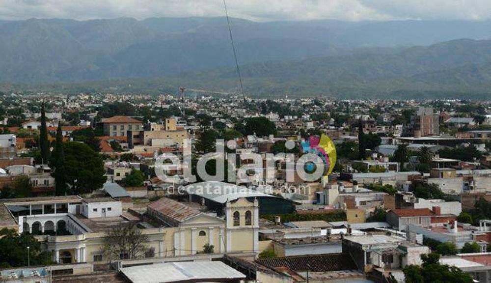 Aseguran que de 65 mil usuarios de agua y cloacas solo el 6,71% paga una tarifa superior a $ 80 en Catamarca