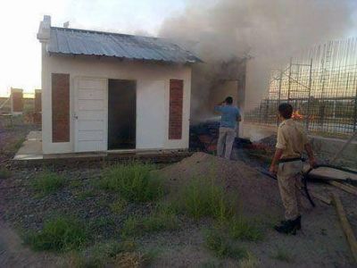 25 de Mayo: ataque incendiario en las instalaciones de la nueva planta de agua