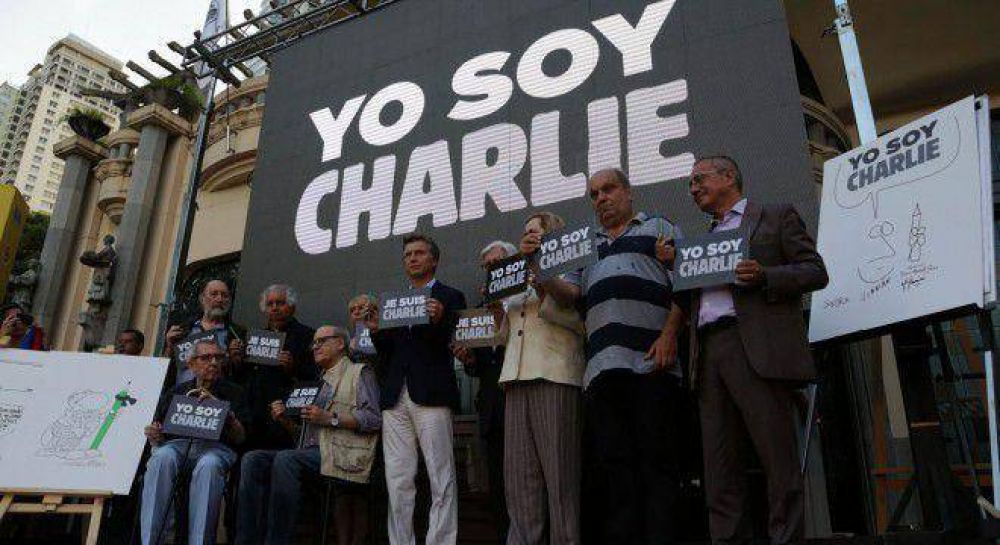 Macri aprovecha la ausencia de Cristina y levanta el perfil de la solidaridad con Francia
