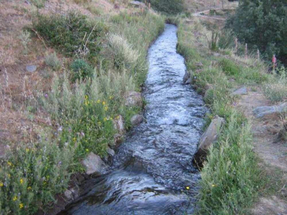 M�s desv�os de agua en el Diamante