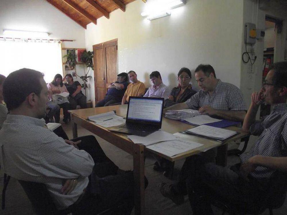Concejales de Dina Huapi seguir�n analizando proyecto de aumento en tasas municipales