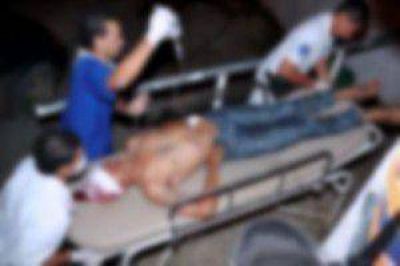Asesin� a patadas a un joven de 21 a�os porque le escupi� la camioneta