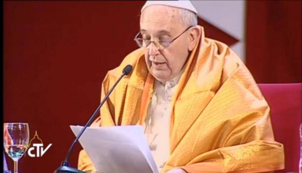 El Papa conden la violencia justificada en creencias religiosas