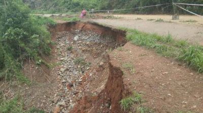 Restablecen la circulaci�n sobre la ruta 17, tras arreglo del terrapl�n