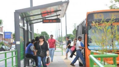 Para marzo habr�a 45 paradas inteligentes del transporte urbano