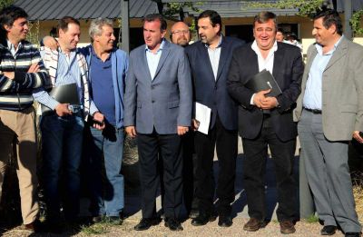 En el FpV ya se analiza reducir sus postulantes