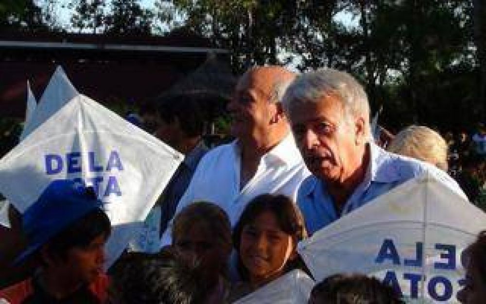 Elecciones 2015: Venegas y De La Sota estuvieron en San Vicente