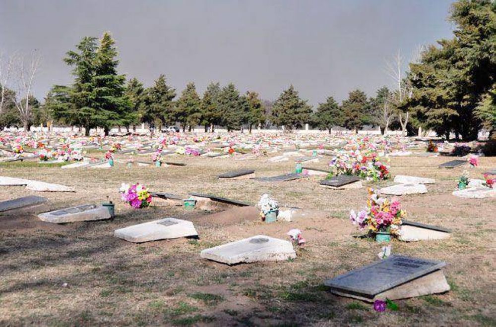  Cementerio parque: marcha atr�s de la municipalidad